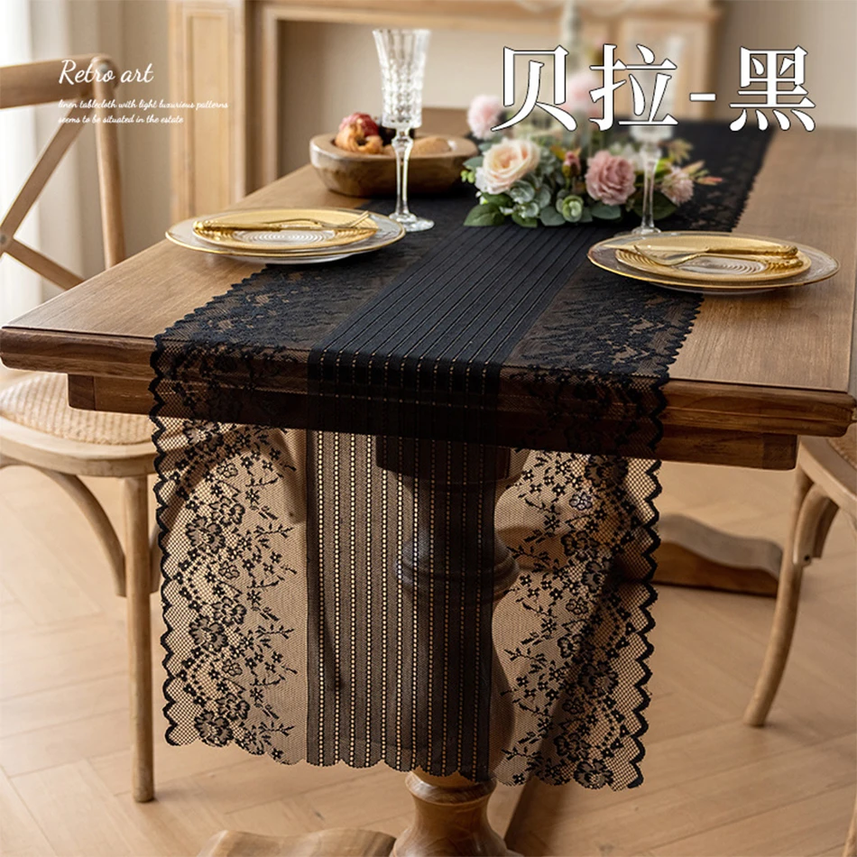 élément décoratif en dentelle