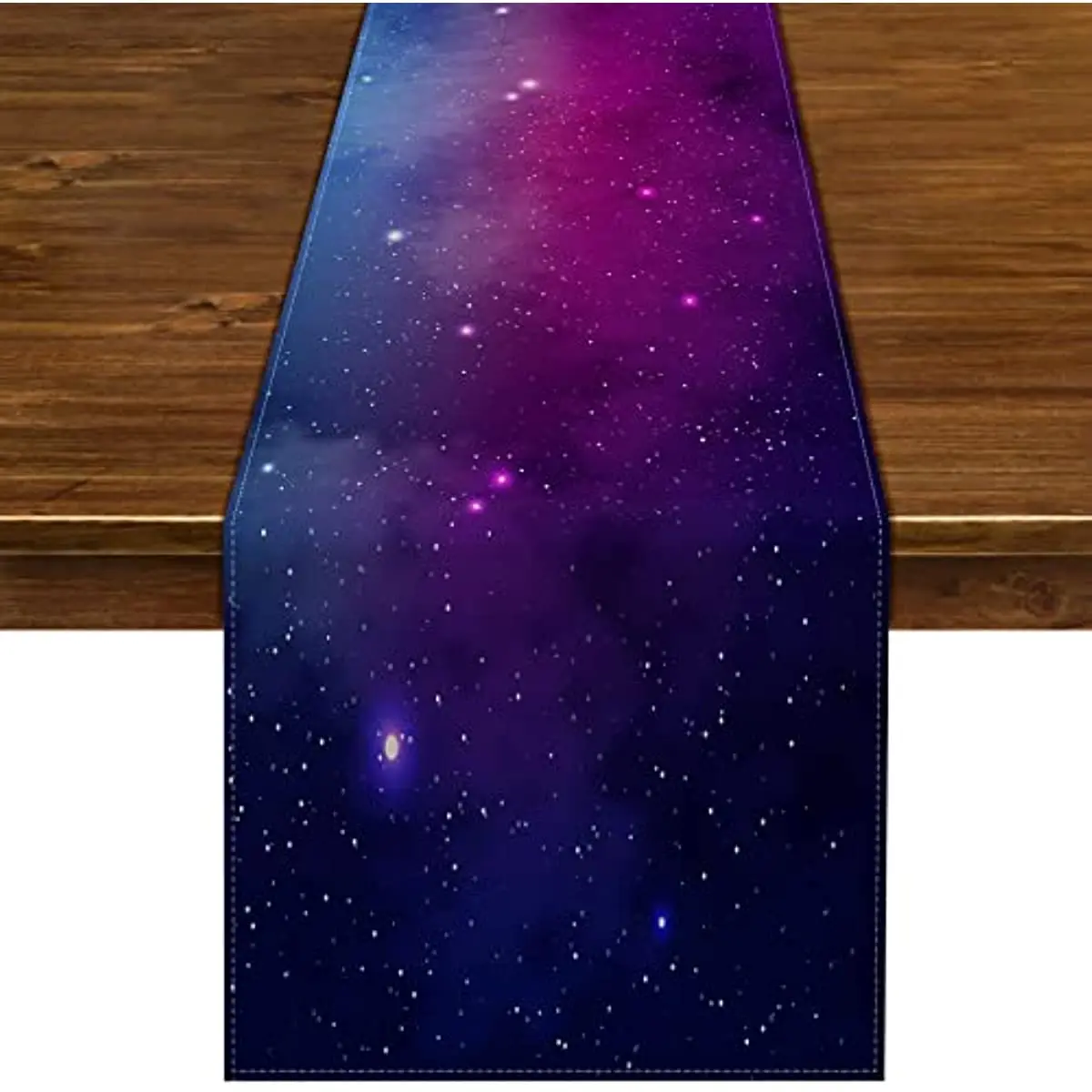 feuillage sur chemin de table