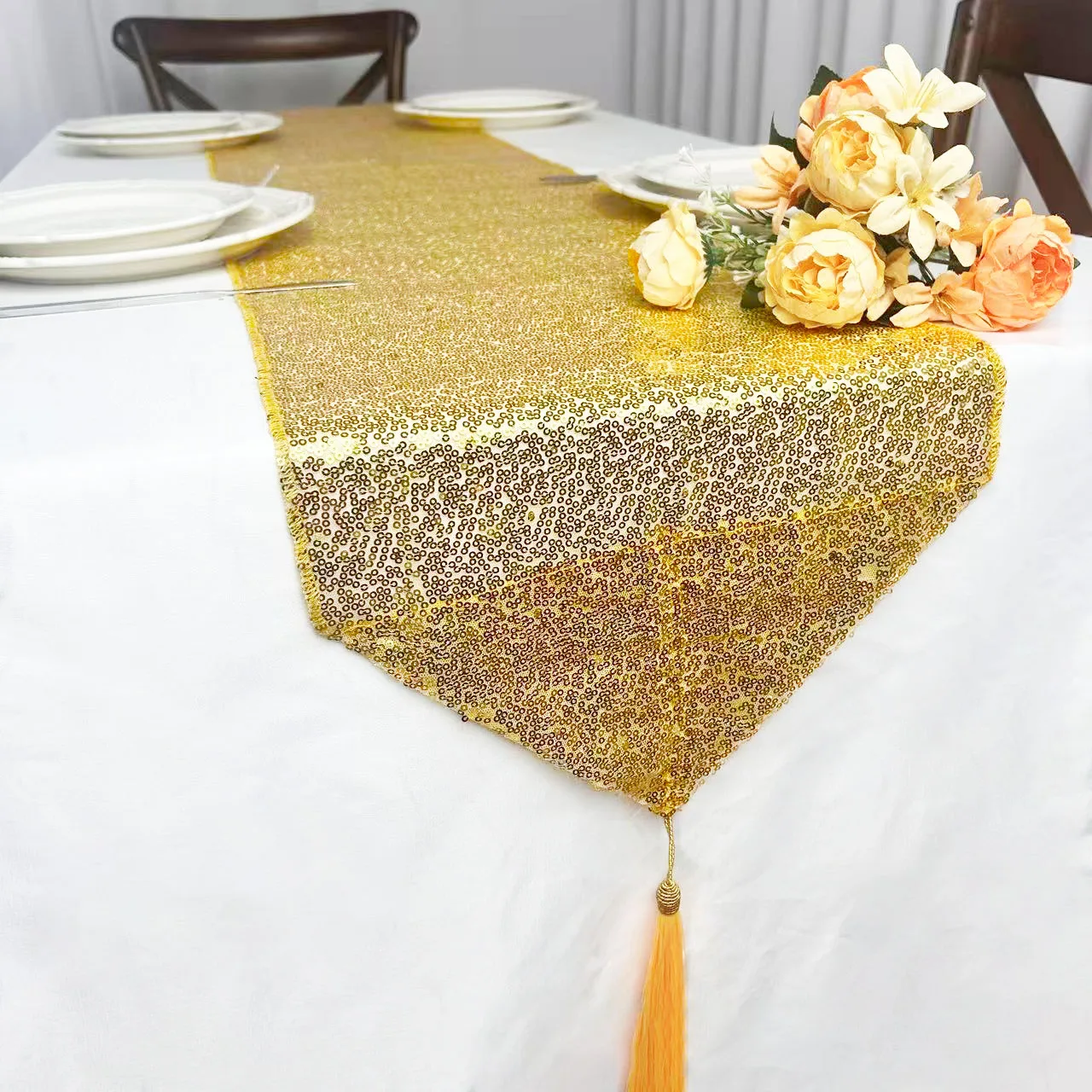 décoration table paillette doré