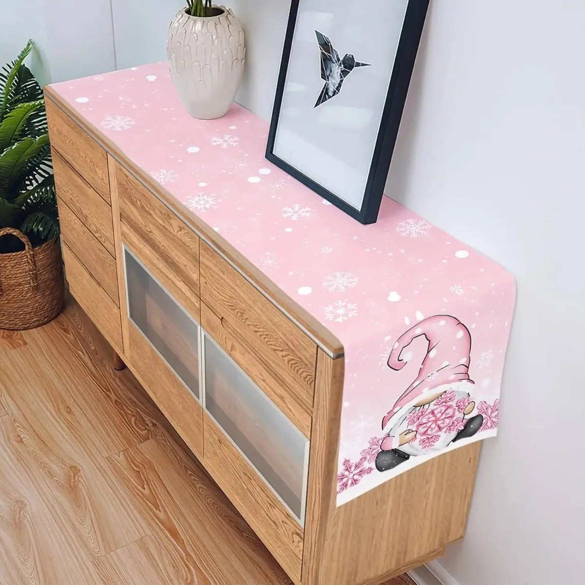 chemin de table festif rose