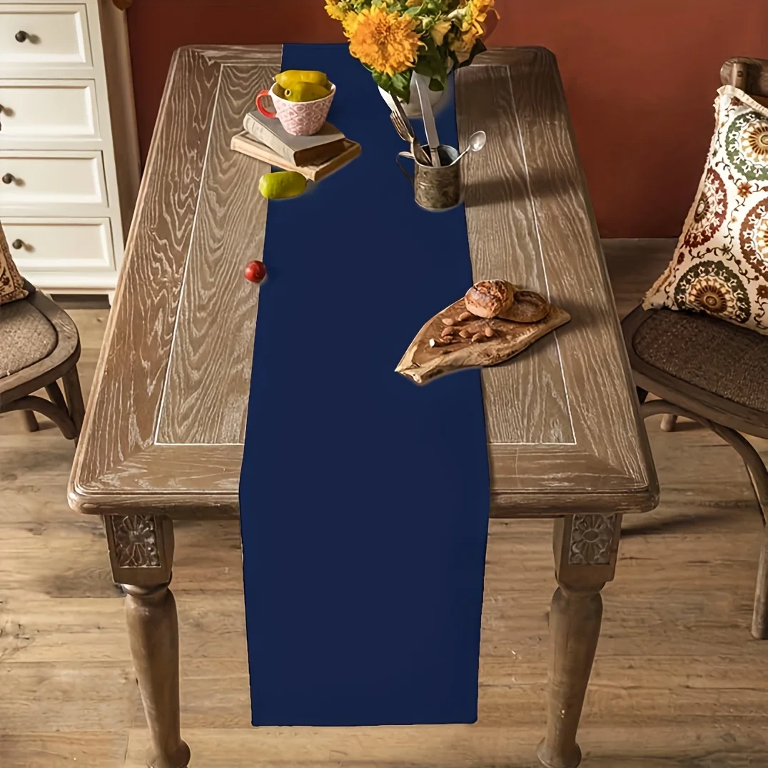 chemin de table en polyester bleu marine